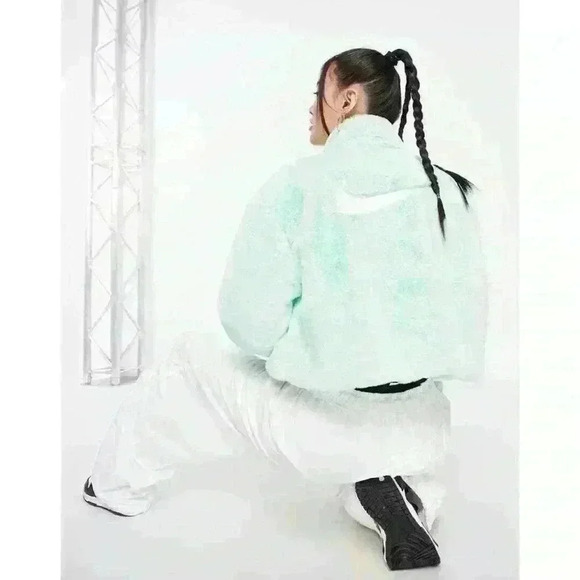 S NIKE Women Sportswear Icon Clash Mint Green Full Zip coat C1 Small - Picture 12 of 12
